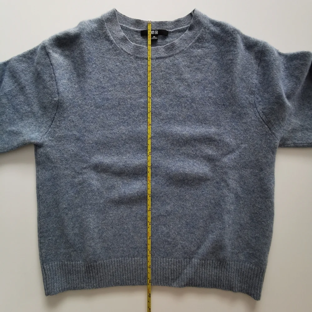 Uniqlo 100% Wool Blue Crew Neck Sweater - Picture 6 of 7